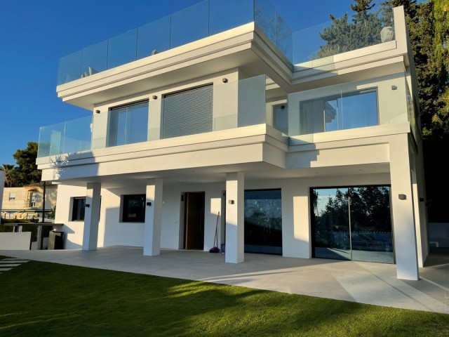 7 Bedroom Villa in Marbella