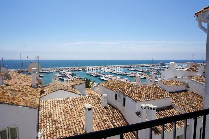 3 Bedroom Apartment in Puerto Banús