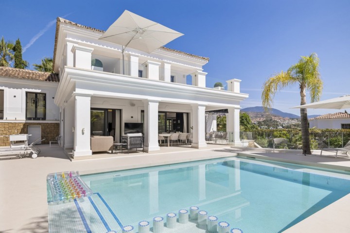 4 Bedroom Villa in Nueva Andalucía