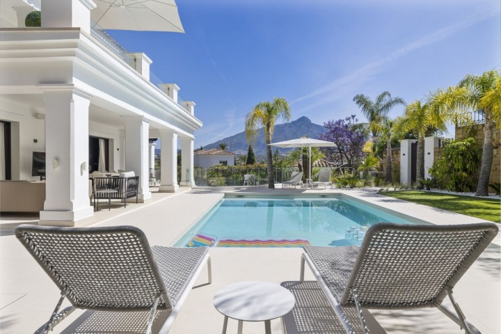 4 Bedroom Villa in Nueva Andalucía