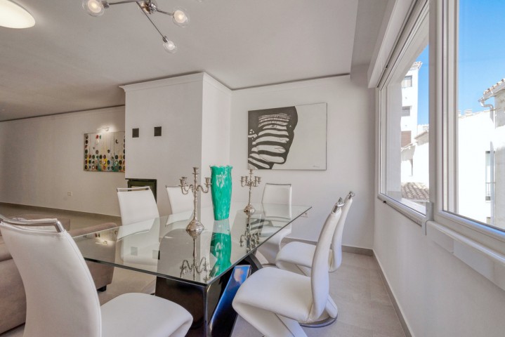 3 Schlafzimmer Apartment in Puerto Banús