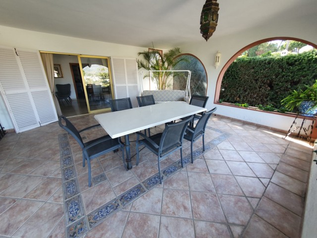4 Slaapkamer Villa in Nueva Andalucía