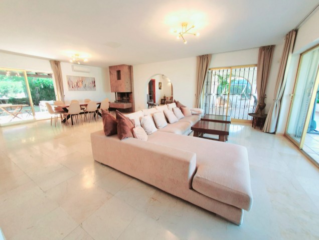 4 Slaapkamer Villa in Nueva Andalucía