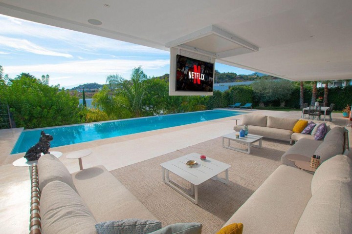 6 Bedroom Villa in Nueva Andalucía