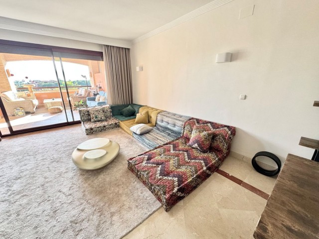 2 Bedroom Apartment in Bahía de Marbella