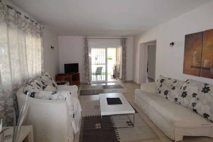 2 Bedroom Townhouse in Nueva Andalucía