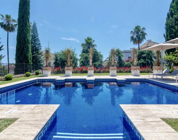 5 Bedroom Villa in Sierra Blanca