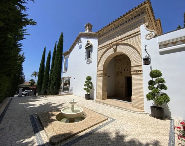 5 Bedroom Villa in Sierra Blanca
