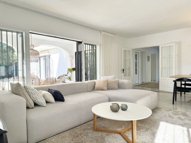 Villa avec 4 Chambres à El Paraiso