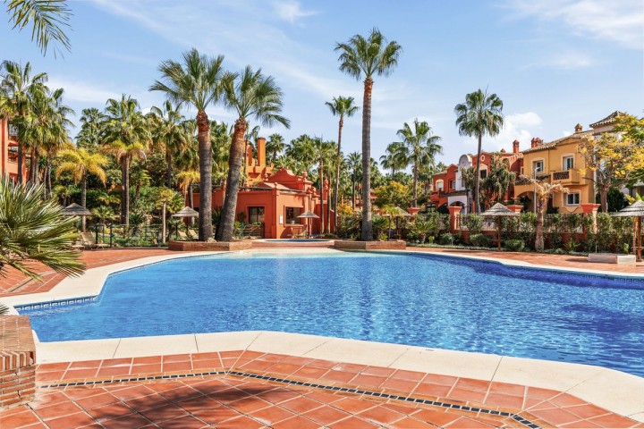 2 Bedroom Apartment in Nueva Andalucía
