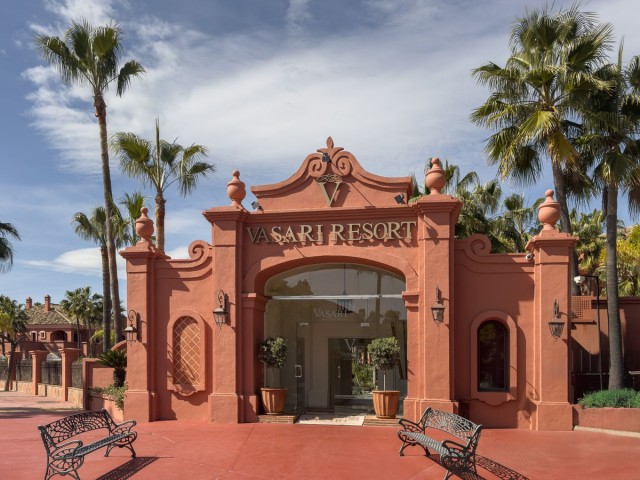 2 Bedroom Apartment in Puerto Banús