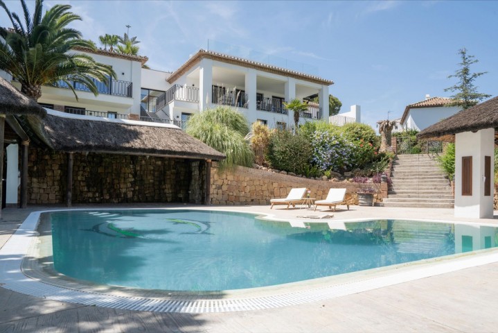 5 Bedroom Villa in Nueva Andalucía