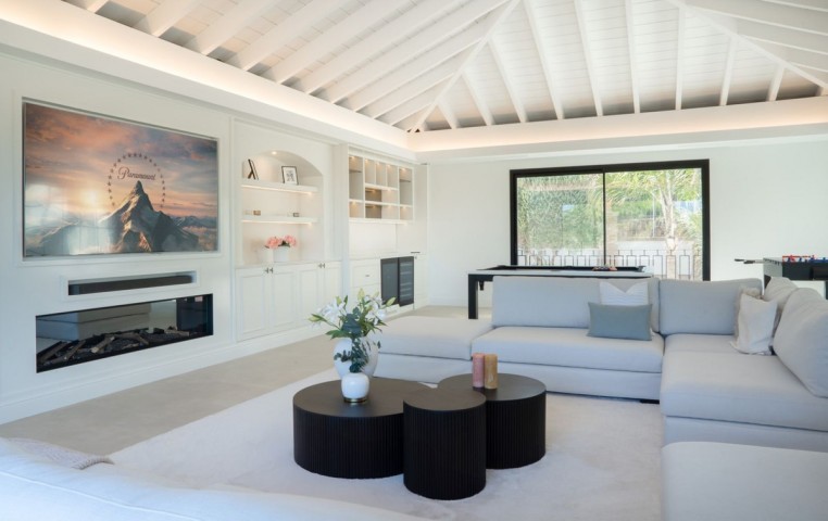 5 Bedroom Villa in Nueva Andalucía