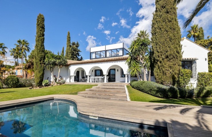 Villa avec 5 Chambres  à Las Chapas