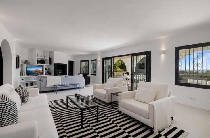 Villa avec 5 Chambres  à Las Chapas