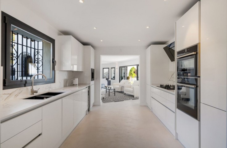 Villa avec 5 Chambres  à Las Chapas