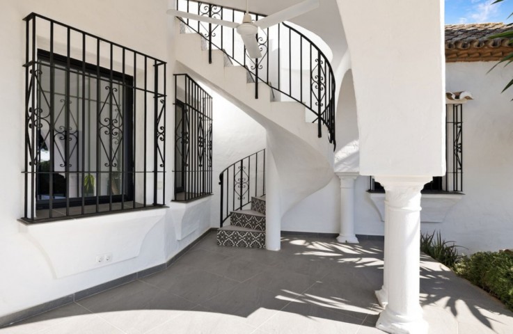 Villa avec 5 Chambres  à Las Chapas