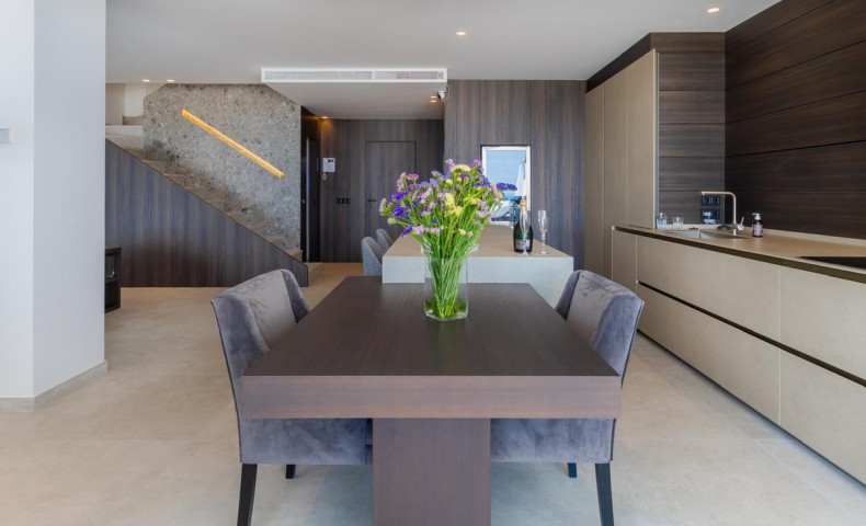 Penthouse in The Golden Mile