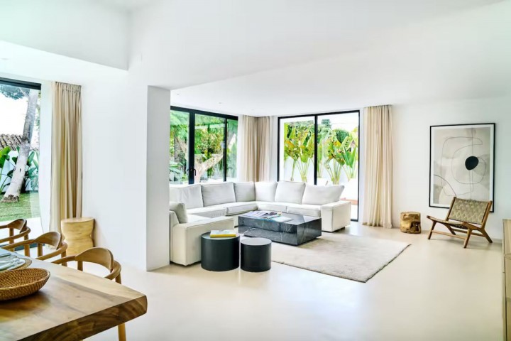 5 Bedroom Villa in Cortijo Blanco