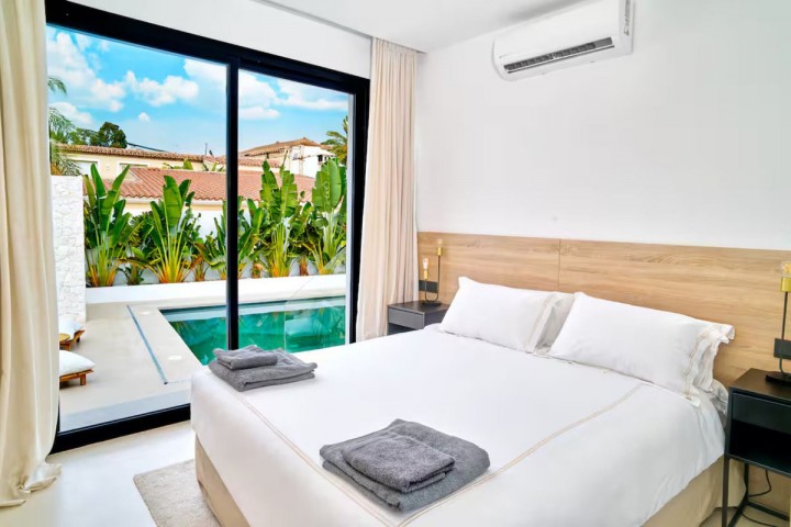 5 Bedroom Villa in Cortijo Blanco