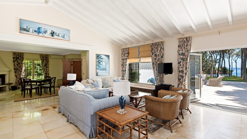 4 Bedroom Villa in The Golden Mile