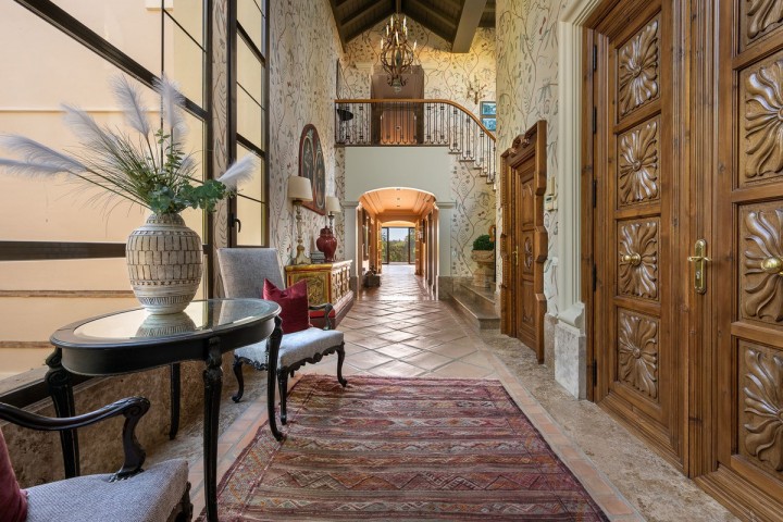 8 Sovrums Villa i Guadalmina Baja