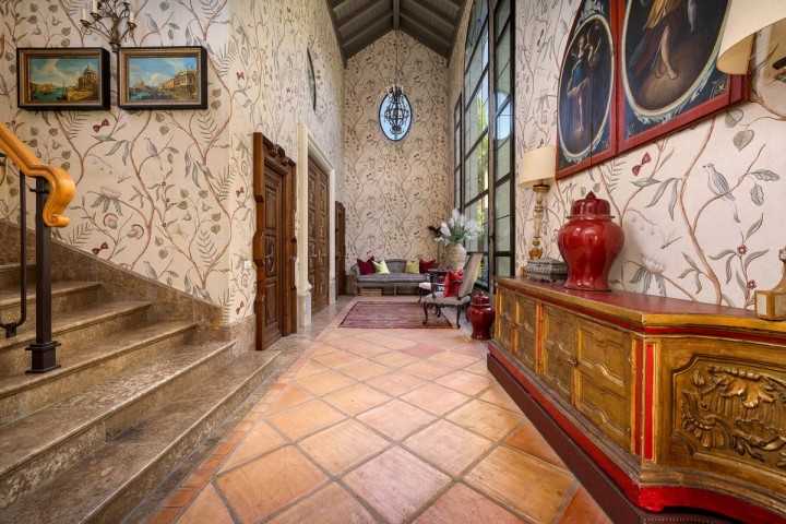 8 Sovrums Villa i Guadalmina Baja