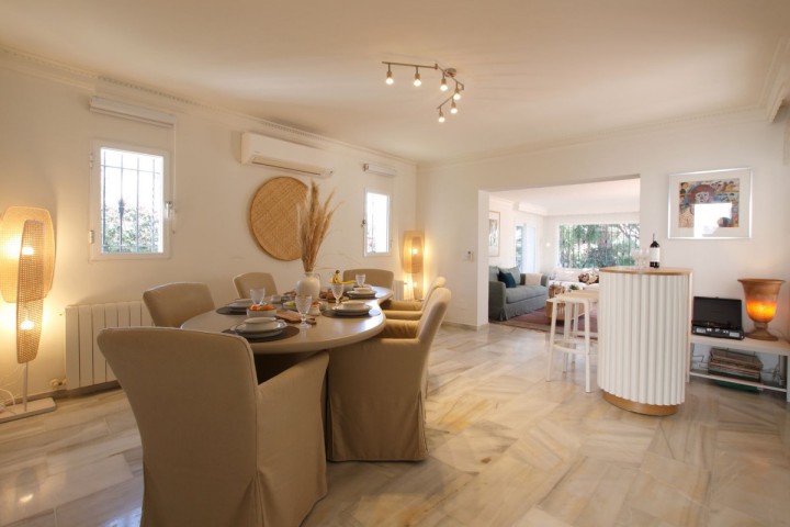 4 Bedroom Villa in Costabella