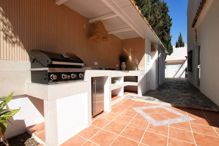 4 Bedroom Villa in Costabella