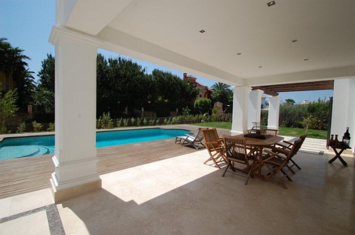 5 Bedroom Villa in The Golden Mile