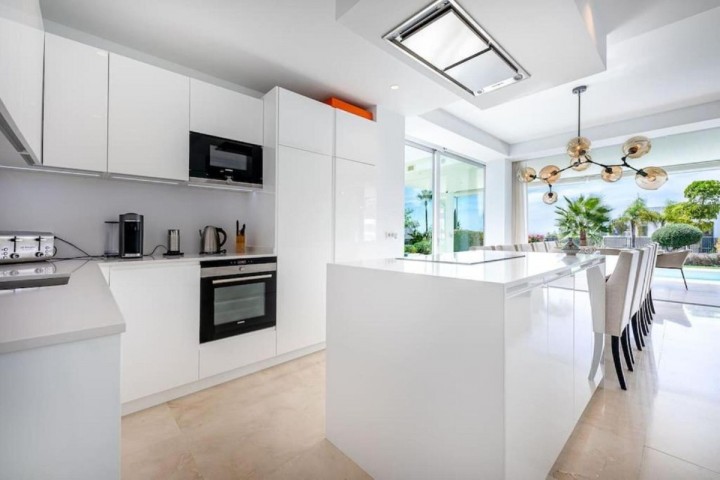 5 Bedroom Villa in Río Real