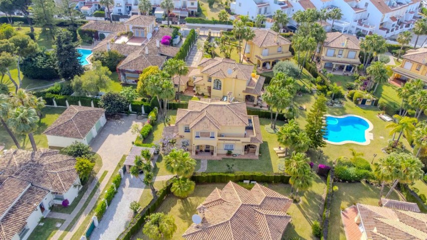 4 Slaapkamer Villa in Estepona