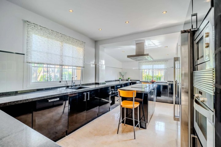 4 Slaapkamer Villa in Estepona