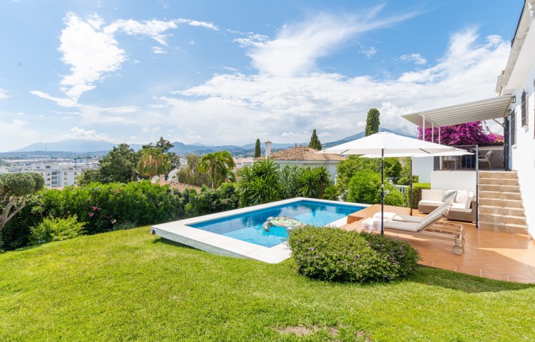 3 Bedroom Villa in Nueva Andalucía