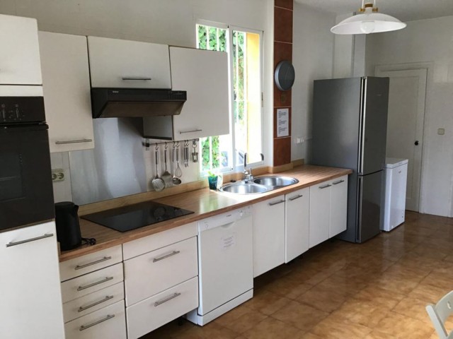 4 Slaapkamer Villa in Nueva Andalucía