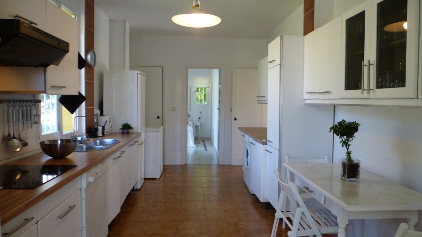4 Slaapkamer Villa in Nueva Andalucía