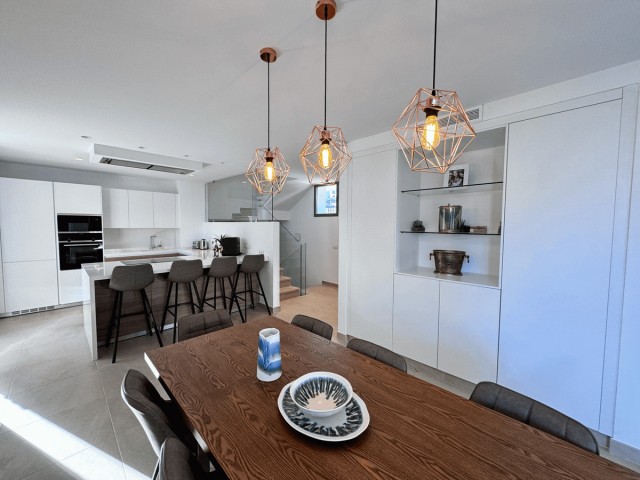 6 Bedroom Villa in Estepona