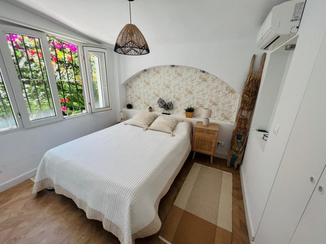 Villa avec 4 Chambres à Las Chapas