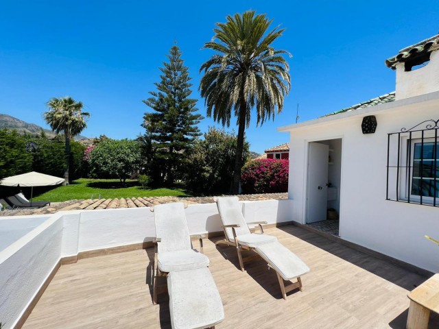 Villa avec 4 Chambres à Las Chapas