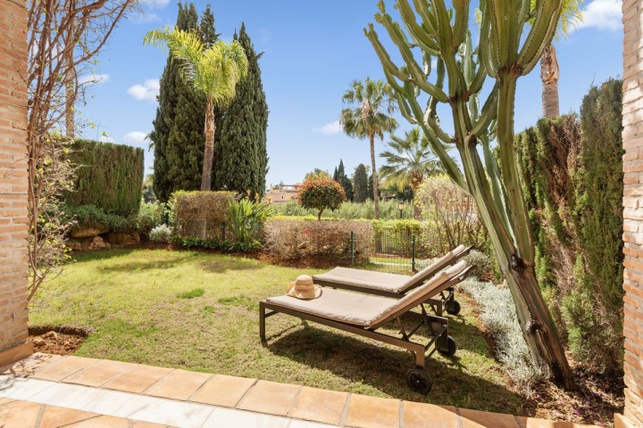 2 Bedroom Apartment in Bahía de Marbella