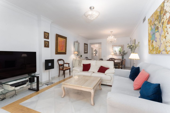 2 Bedroom Apartment in San Pedro de Alcántara