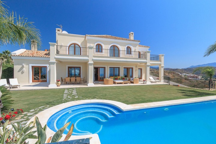4 Bedroom Villa in Los Flamingos
