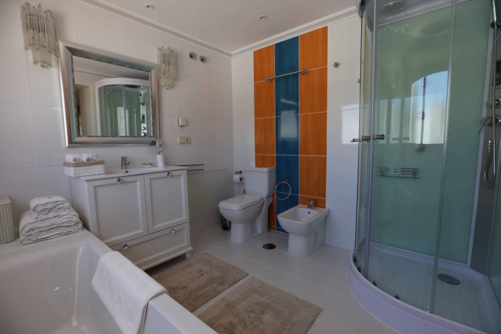 4 Slaapkamer Villa in San Pedro de Alcántara
