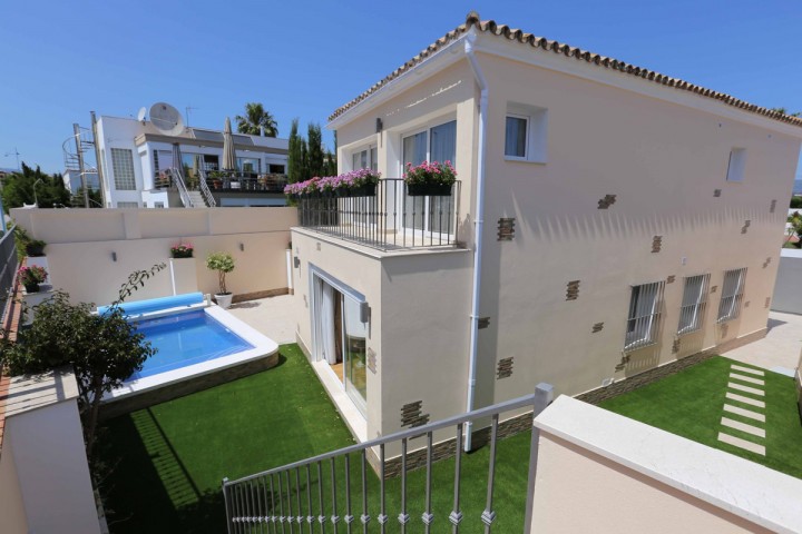 4 Slaapkamer Villa in San Pedro de Alcántara