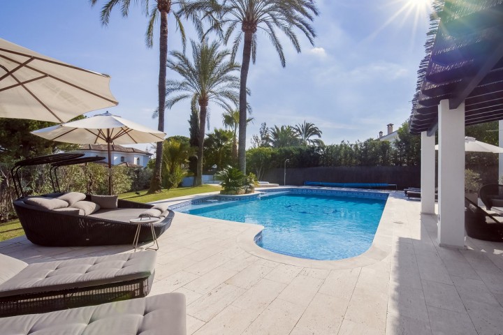 5 Bedroom Villa in Nueva Andalucía
