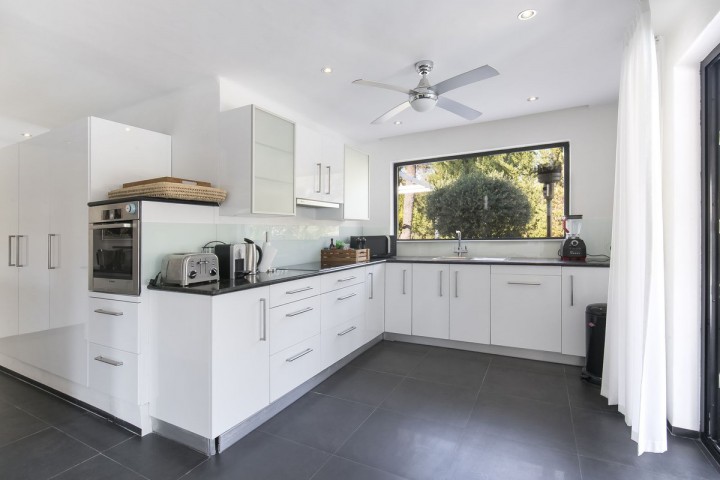 5 Bedroom Villa in Nueva Andalucía