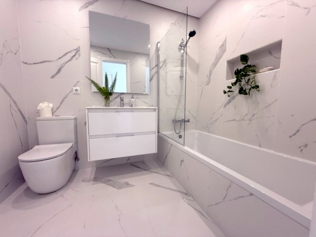 4 Bedroom Apartment in Puerto Banús