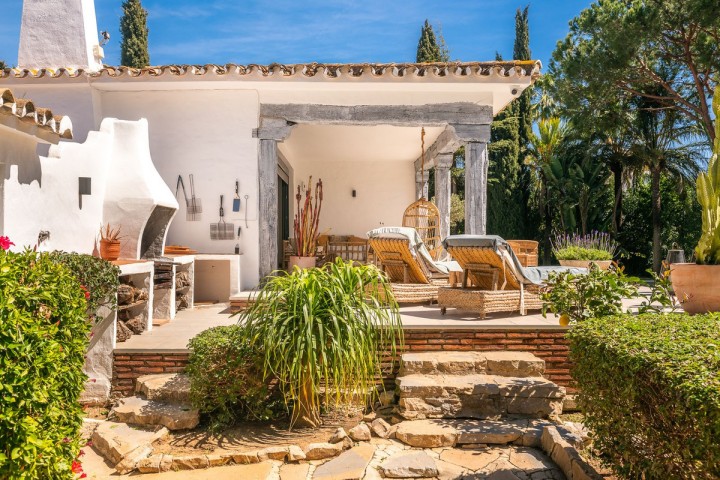 5 Bedroom Villa in Hacienda Las Chapas