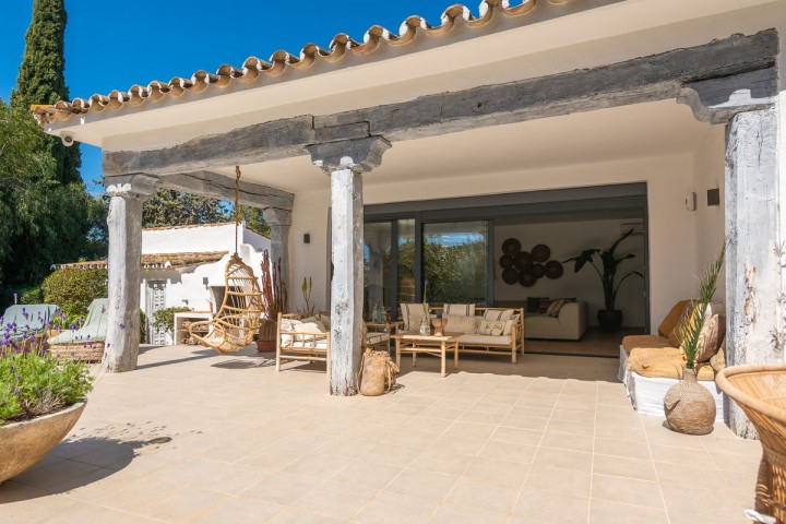5 Bedroom Villa in Hacienda Las Chapas
