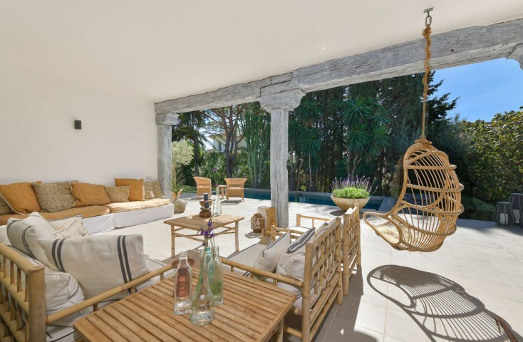 5 Bedroom Villa in Hacienda Las Chapas